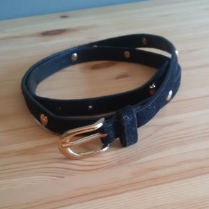 Rose Gold Heart Studded Black Suede Skinny Belt